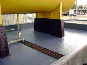 Lining of sulphuric acid bund using Belzona 4311 (Magma CR1)